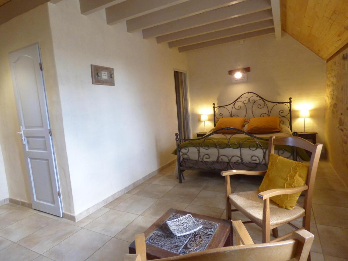 Britavit Bed & Breakfast Saint-Avit-Senieur Ngoại thất bức ảnh
