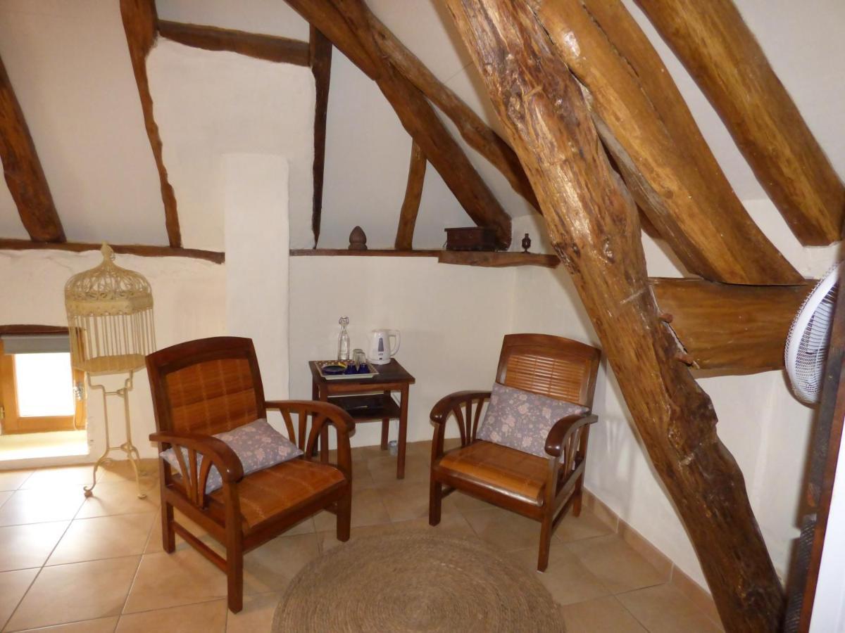 Britavit Bed & Breakfast Saint-Avit-Senieur Ngoại thất bức ảnh