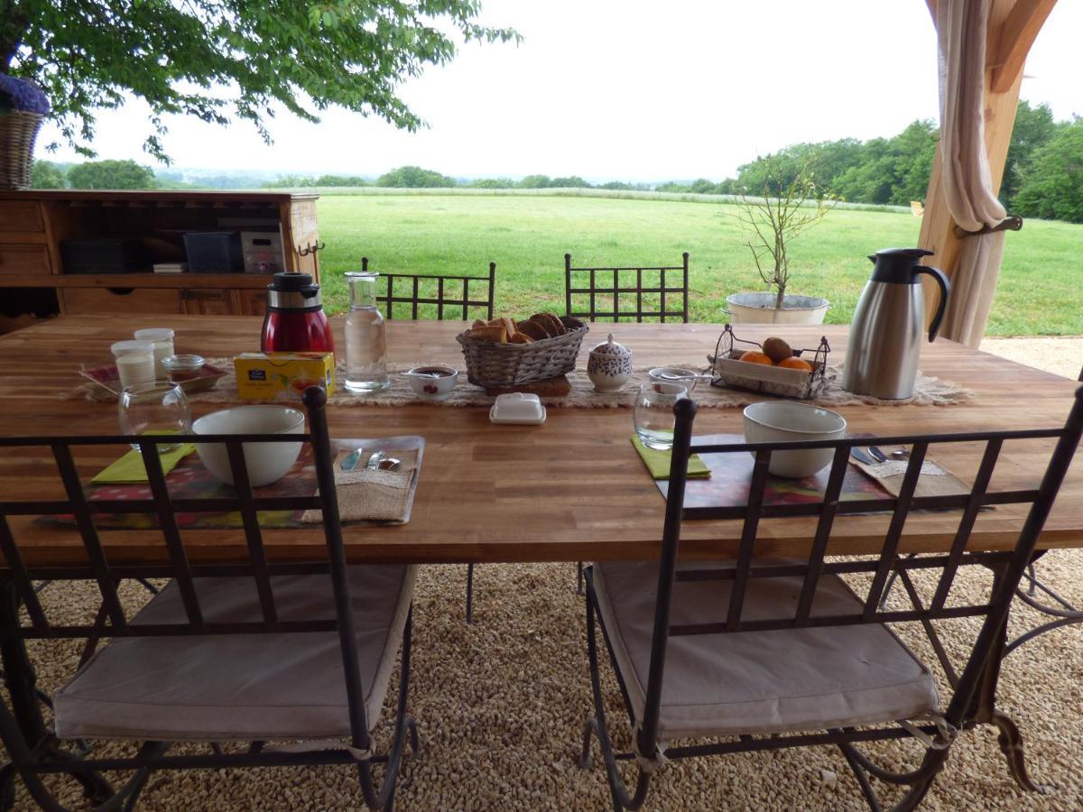 Britavit Bed & Breakfast Saint-Avit-Senieur Ngoại thất bức ảnh